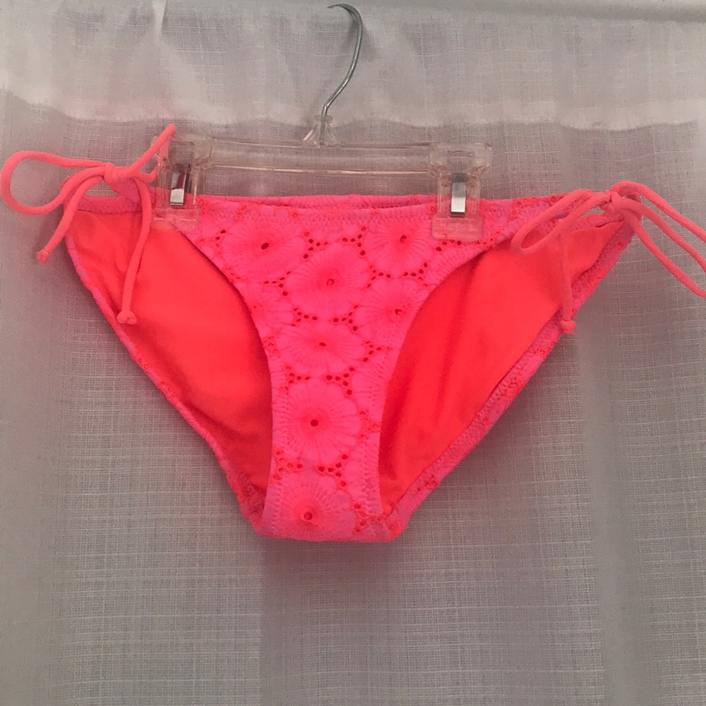 Bathing suit bottoms